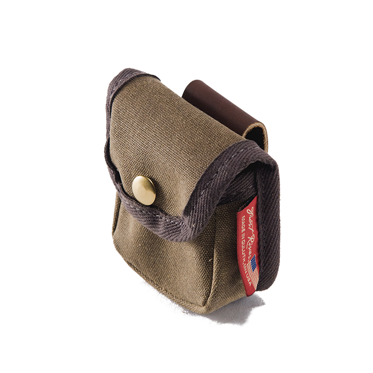 http://frostriver.com/cdn/shop/products/603-Canvas-Belt-Pouch-by-Frost-River-4591__21295.png?v=1659989259