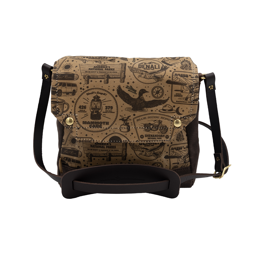 Archaeologist Satchel - Heritage & Horizons