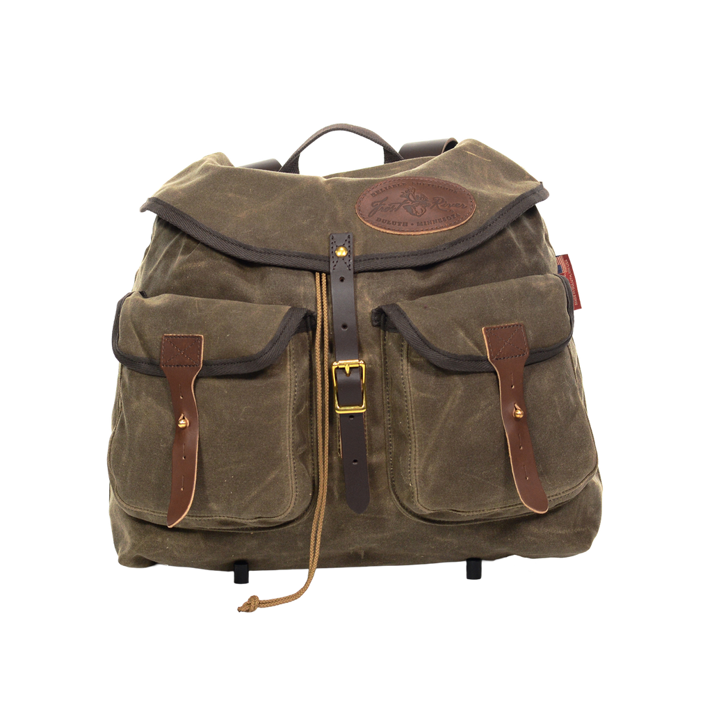 The Geologist pack is a beautiful rucksack with two spacious front pockets added for additional storage.