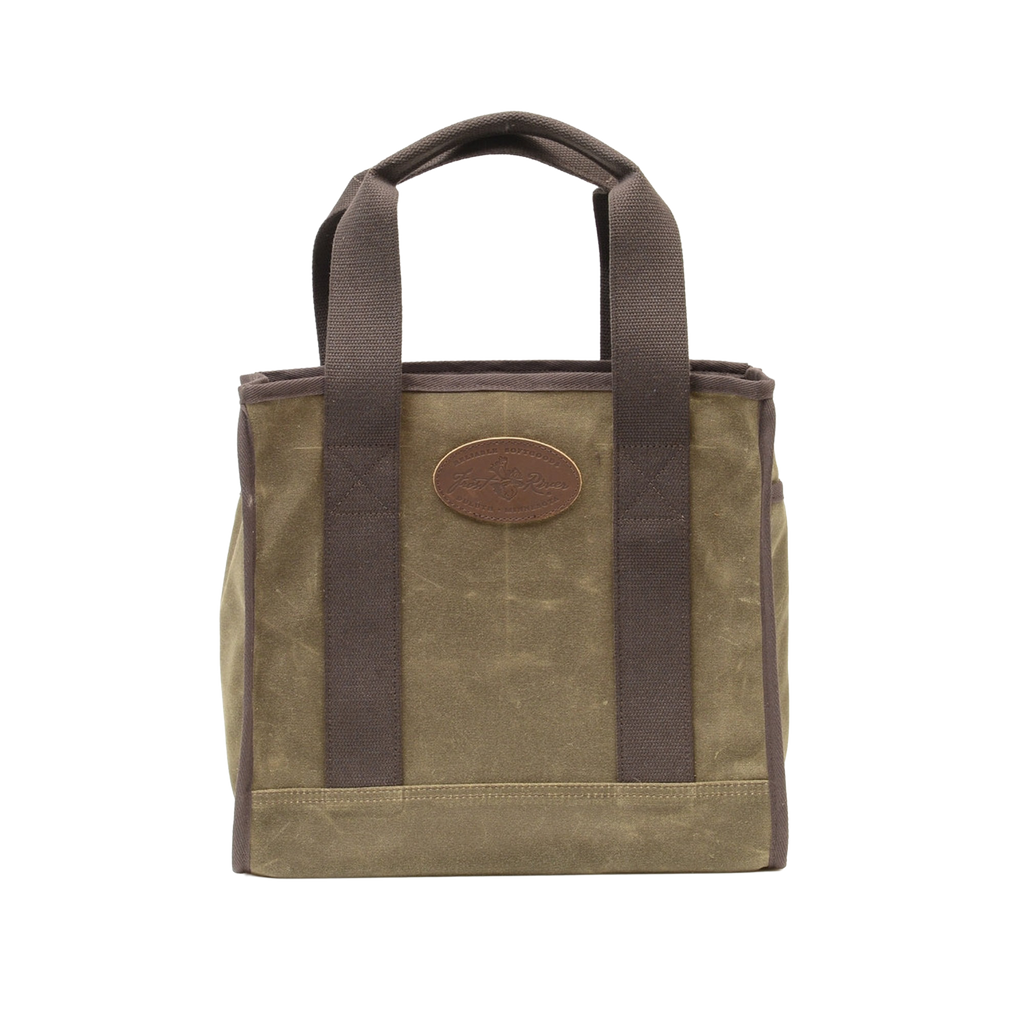 Strong webbed cotton handles that are sewn all the way to the bottom of the bag for additional strength when carrying heavy loads.