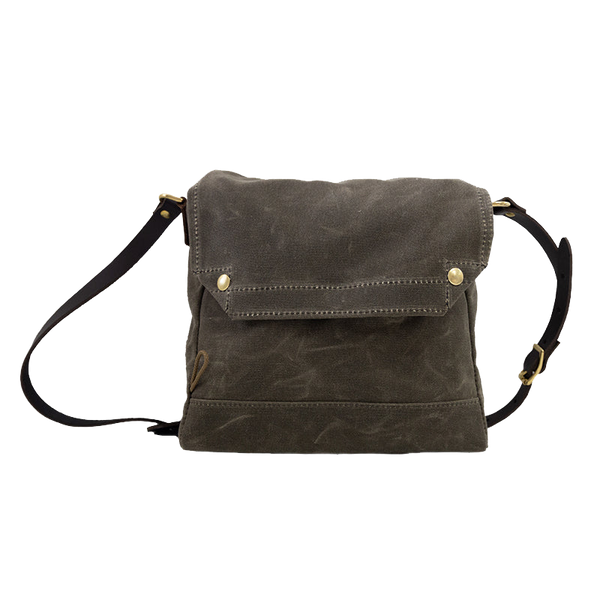 Archaeologist Satchel | Frost River