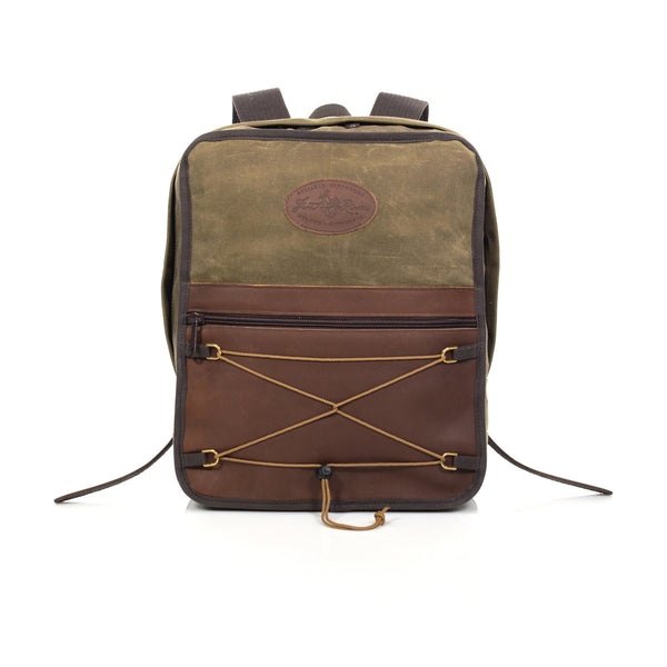 Our Premium Itinerant Daypack on the front has a 50/50 mix of our Field Tan waxed canvas on the top with our premium leather on the bottom. And of course the Premium Itinerant Daypack keeps the hourglass laced cord.