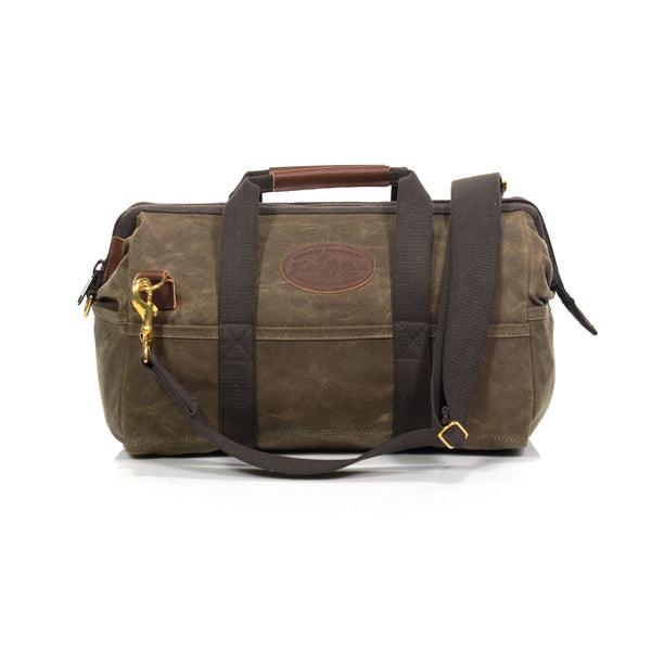 Both versions of this bag have double lined bottoms made from waxed canvas.